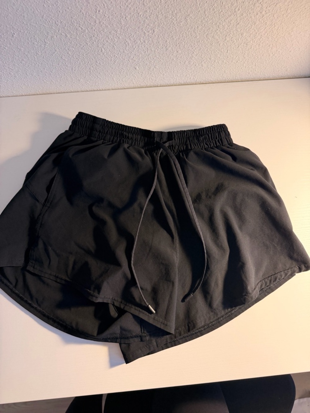 lululemon Black Athletic Drawstring Shorts size S